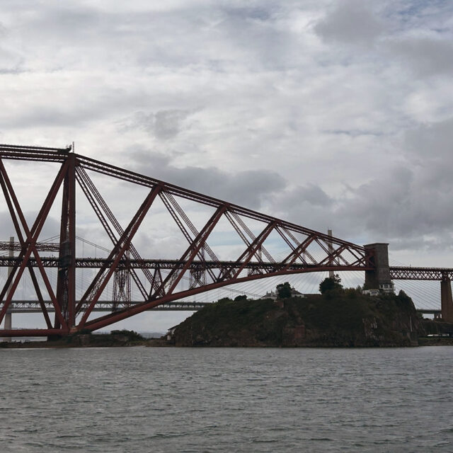 Forth rail bridge
