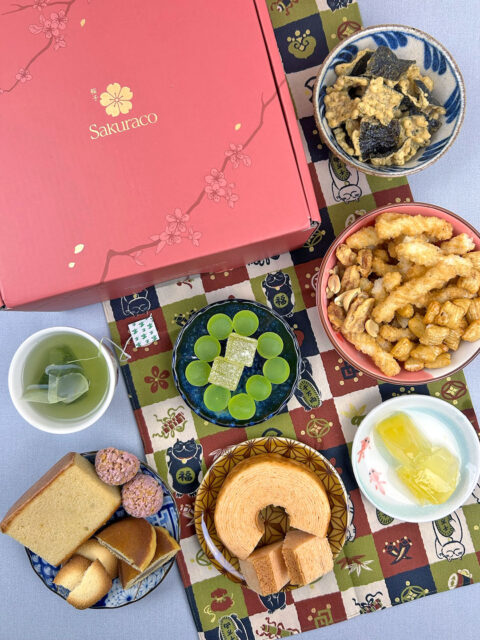 sakuraco snack box
