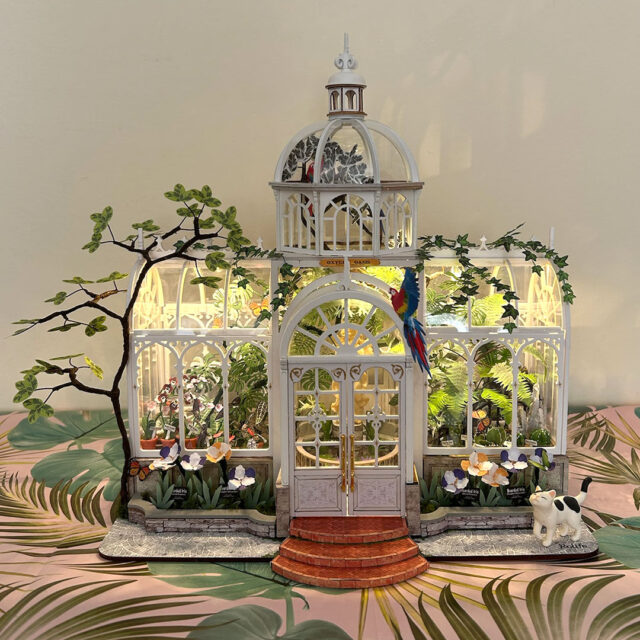 Oxygen Oasis glasshouse