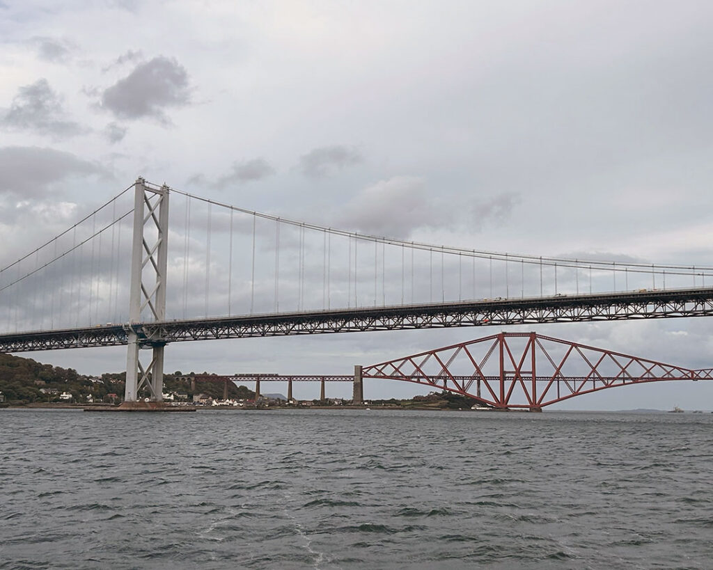Forth bridges